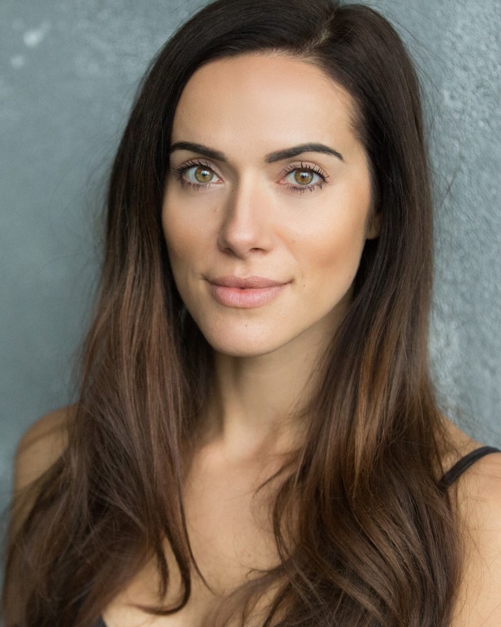 Devora Wilde - Voice Over Artist | Shining Voices